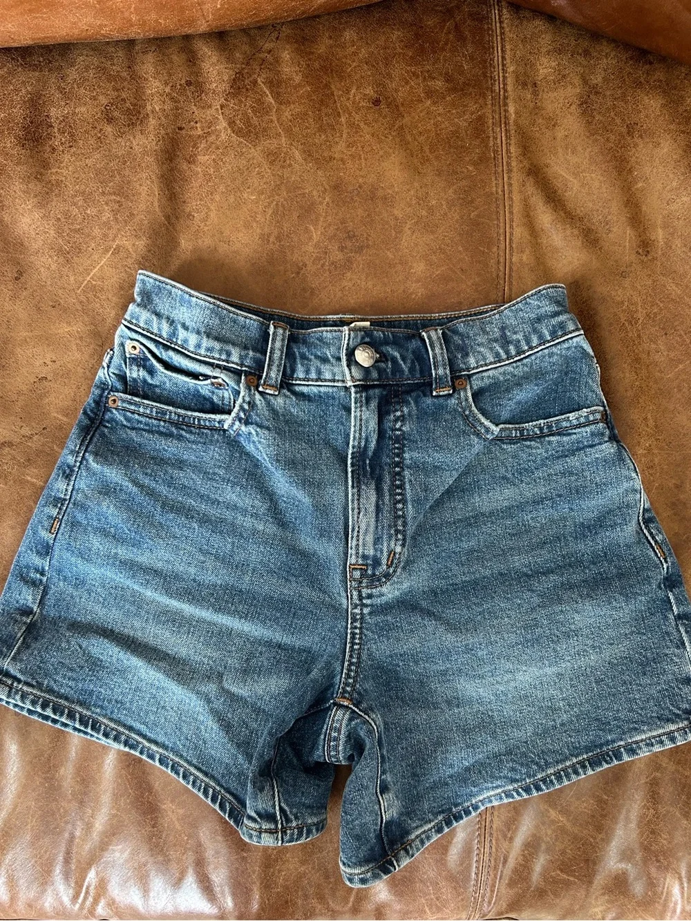 Madewell The Perfect Mid Length Jean short